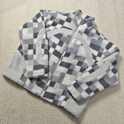 comprar Custom High Quality Streetwear Winter Patchwork Plaid Warm Fleece Zip up Fluffy Hoodie Lined Tie Dye Sherpa Jacket online manufacture