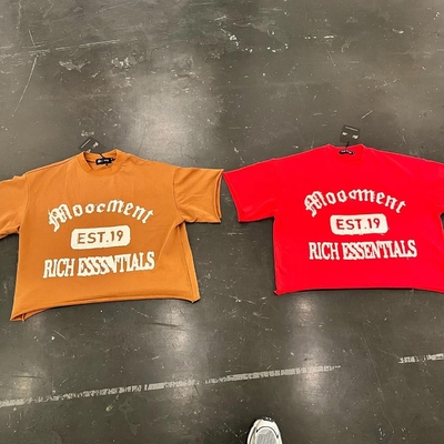 100% de algodón cortado camiseta de gran tamaño hombres en apuros Crop Tee Aplicación bordado parche