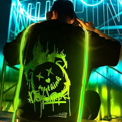 Vestidos de calle masculinos 2024 Tendencia de moda de verano camiseta reflectiva de gran tamaño diseño personalizado